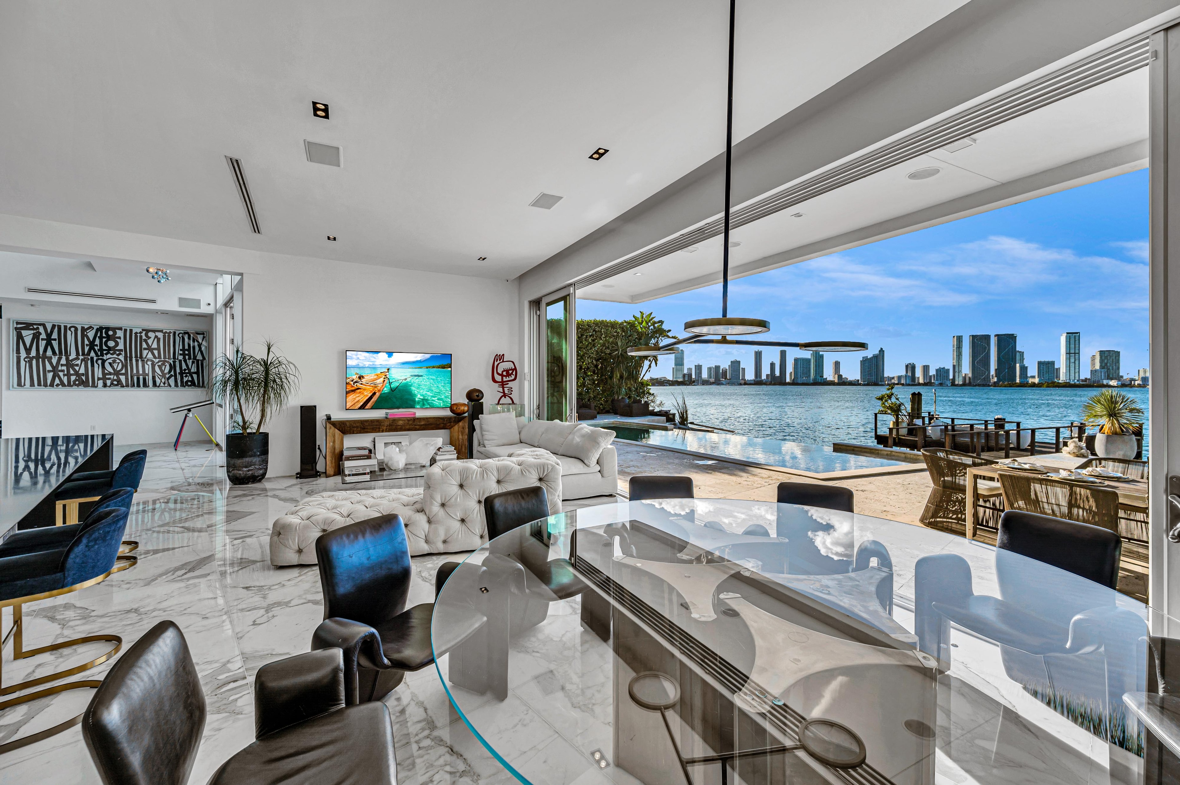 420 W San Marino Dr — photo 10